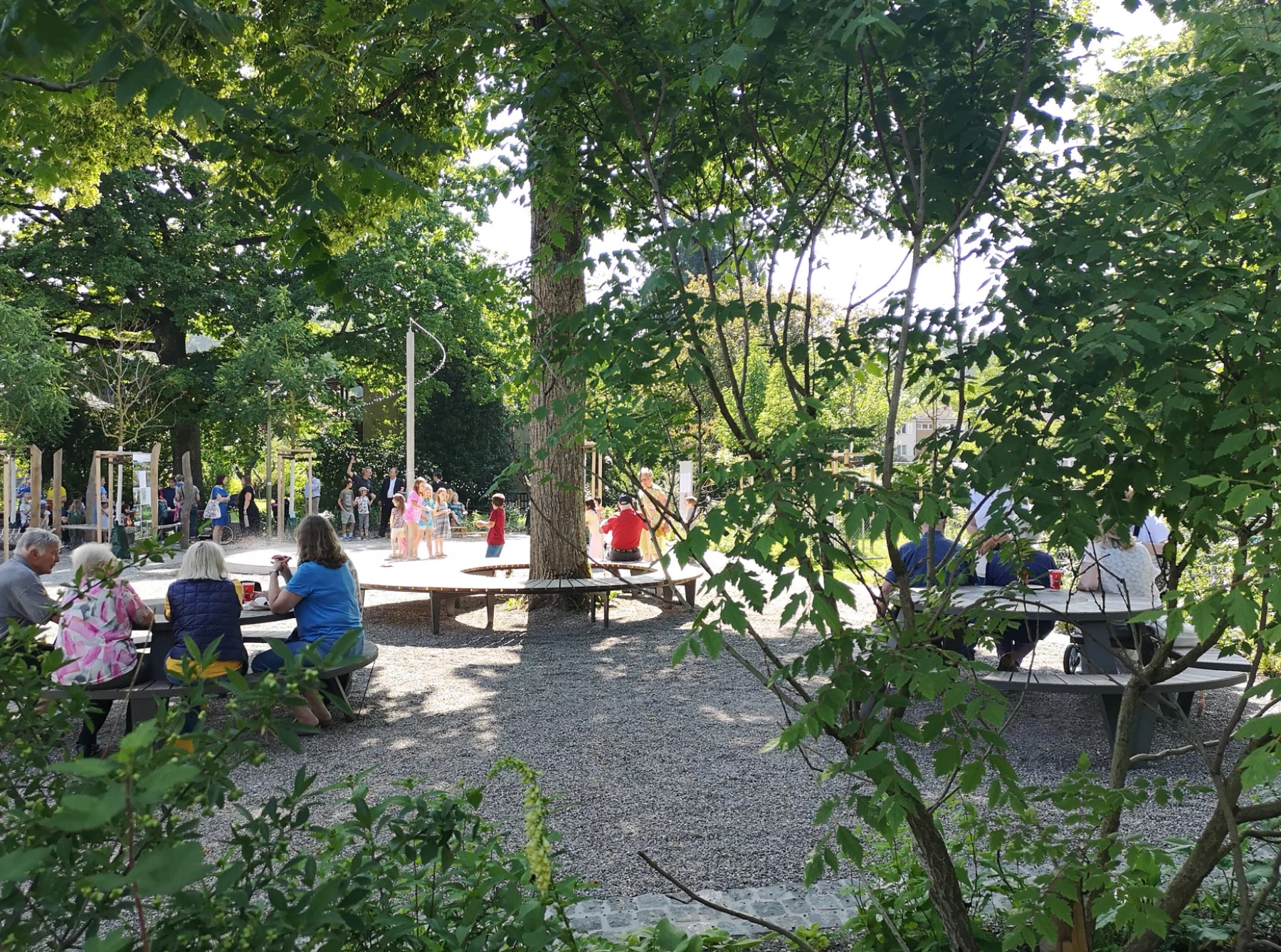 Quartierplatz Schachen - Unterrütiweg