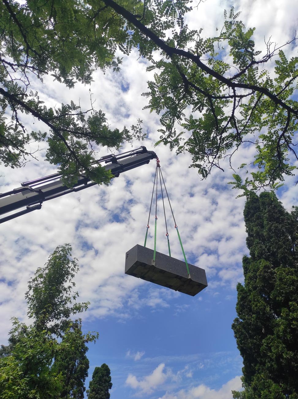 heinrich_landschaftsarchitektur_2240_gemeinschaftsgrab_friedhof-enzenbuehl_hla-img135243_web.jpg